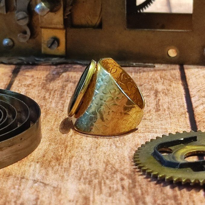 Bague steampunk verte homme / femme
