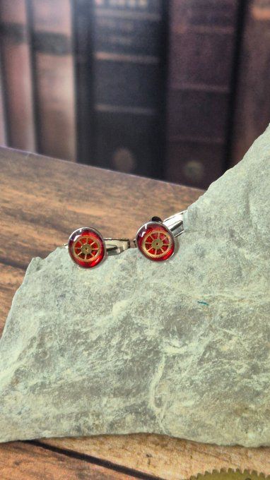 Boutons de manchette steampunk – Mécanismes de montres recyclées