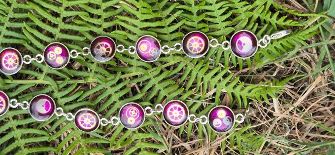Bracelets steampunk violet “Roue Libre” – Mécanismes de montres recyclées 