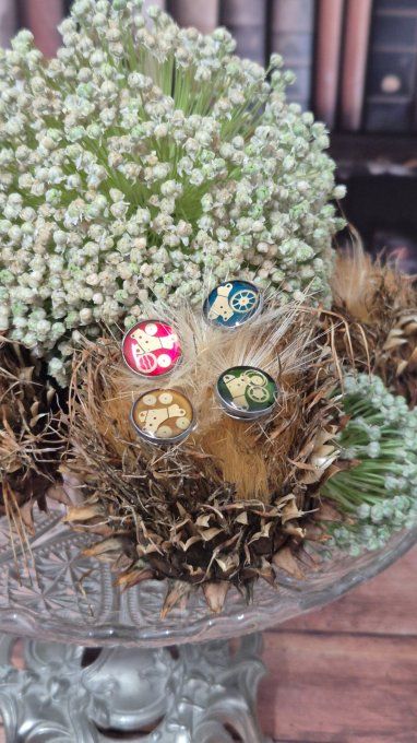 Pin's steampunk artisanal – Rouages de montres  