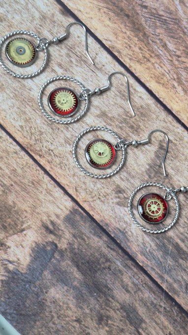 Boucles d'oreilles festives    