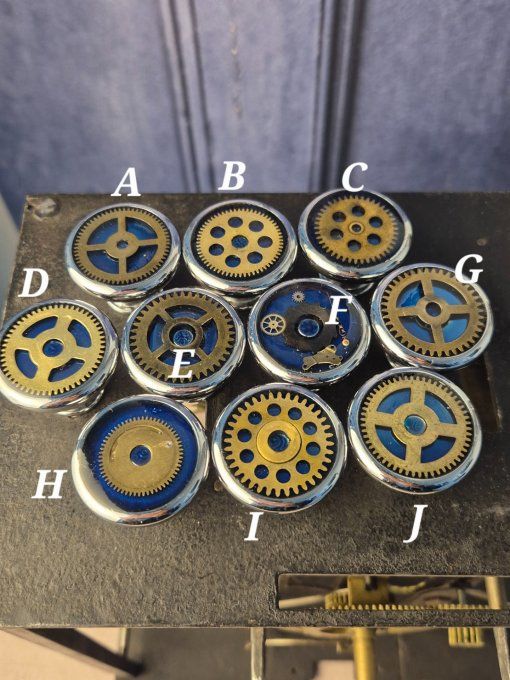 Boutons de placard, patère, commode, tiroir, chevet bleus