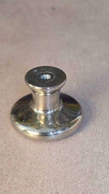 Bouton de placard, patère, commode, tiroir, chevet  
