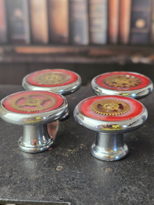 Bouton de meuble steampunk rouge amarante et gris – création artisanale