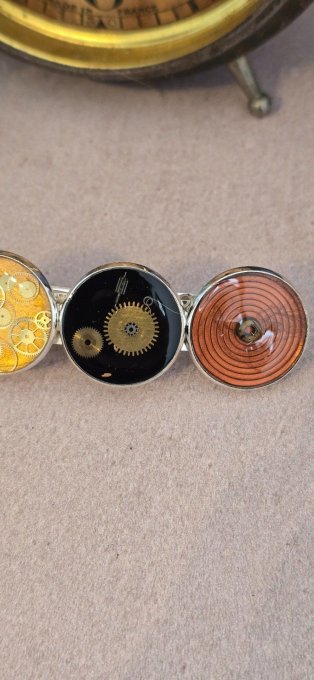 Barrette automnale ; Création en pièces de montre 