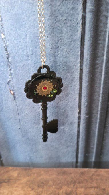 Collier clef