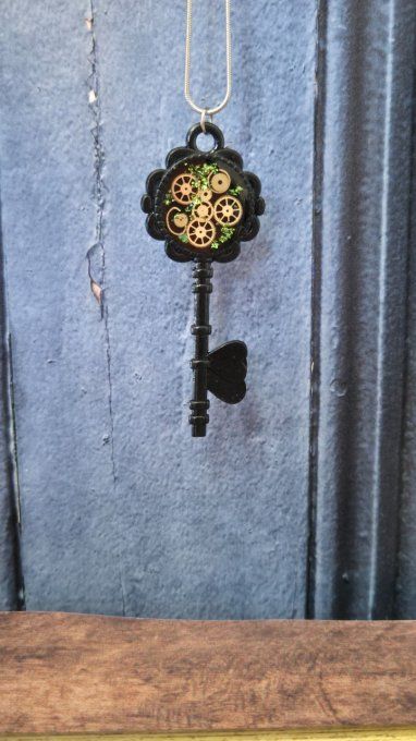 Collier clef 