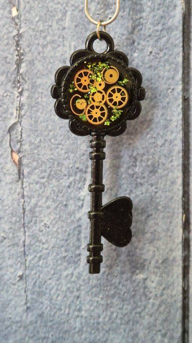 Collier clef 