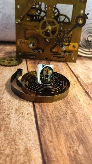 Chevalière steampunk verte - rouge - bleu - noire