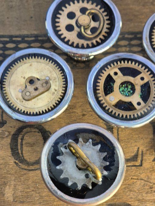 Boutons pour customiser vos meubles