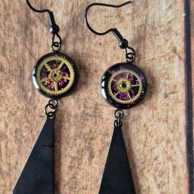 Boucles d'oreilles triangle noir 