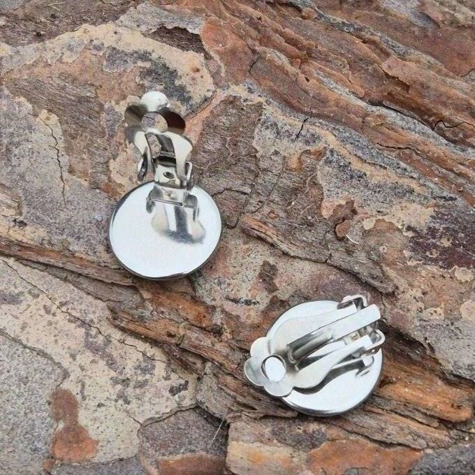Boucles d'oreilles clip bleu 